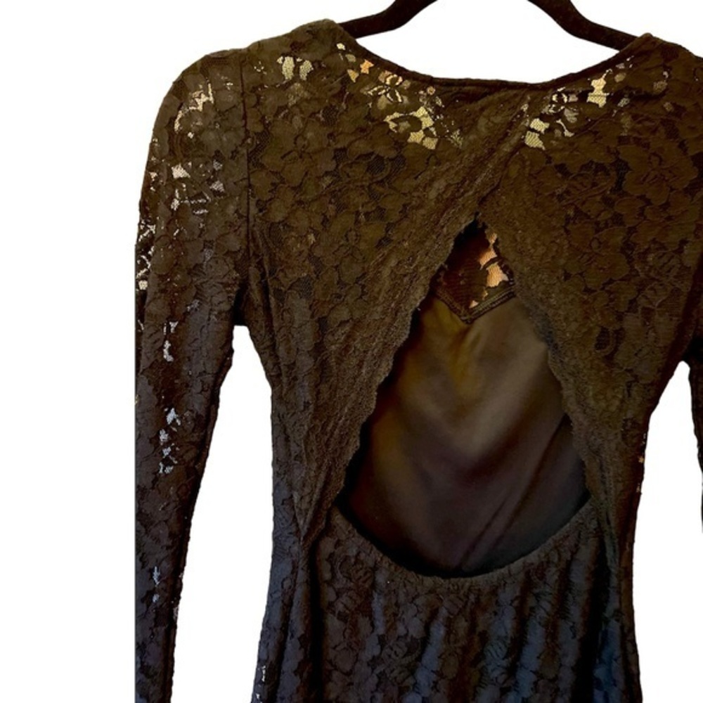 ❄️ 5/$25 Express Black Lace Overlay‎ Open Back Cocktail Dress XS - Picture 5 of 8